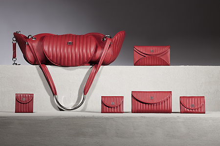 CAIA_DAY_and-ACCESSORIES